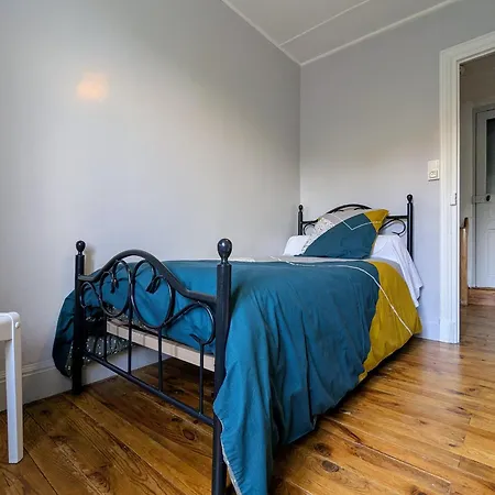 Maison De Caractere Avec Jardin, Ideale Famille, Pres De Brioude, Prox. Baignade Et - Fr-1-582-314 منزل ريفي *