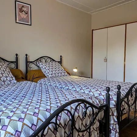 Maison De Caractere Avec Jardin, Ideale Famille, Pres De Brioude, Prox. Baignade Et - Fr-1-582-314 Дом отдыха *